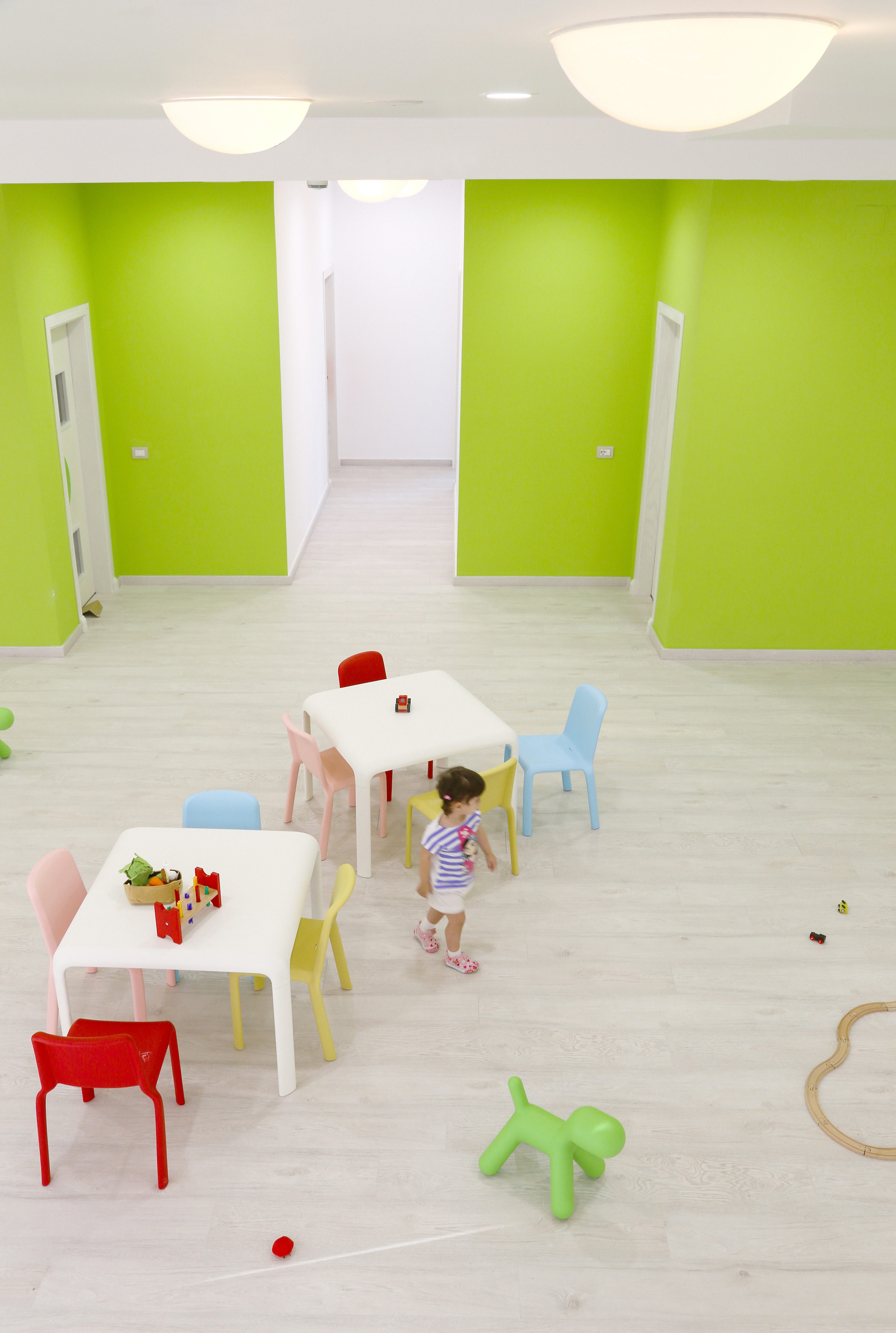 色彩斑斓的阿尔巴尼亚创新幼儿园-10