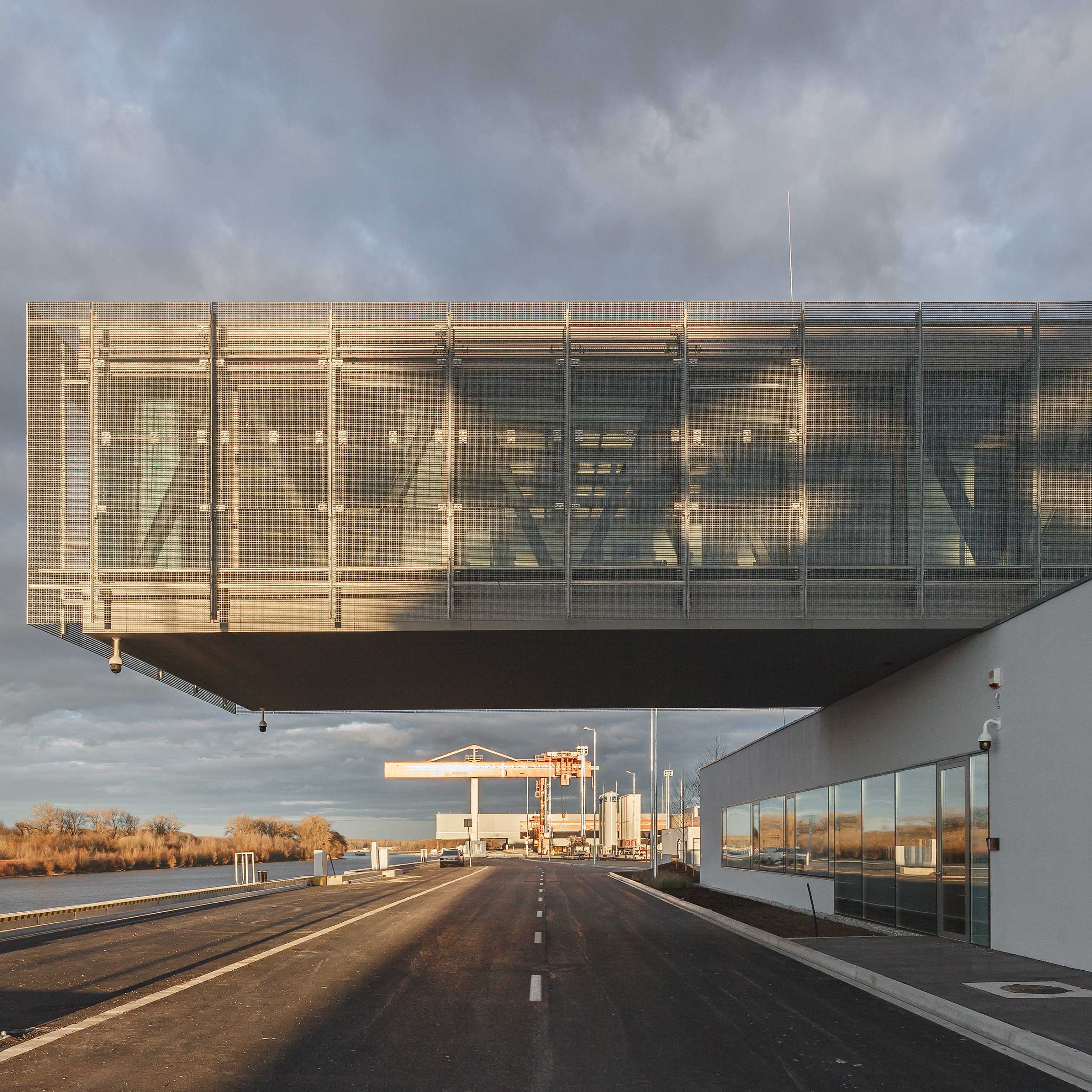 Győr·G NYű国家公共港口控制大楼-29