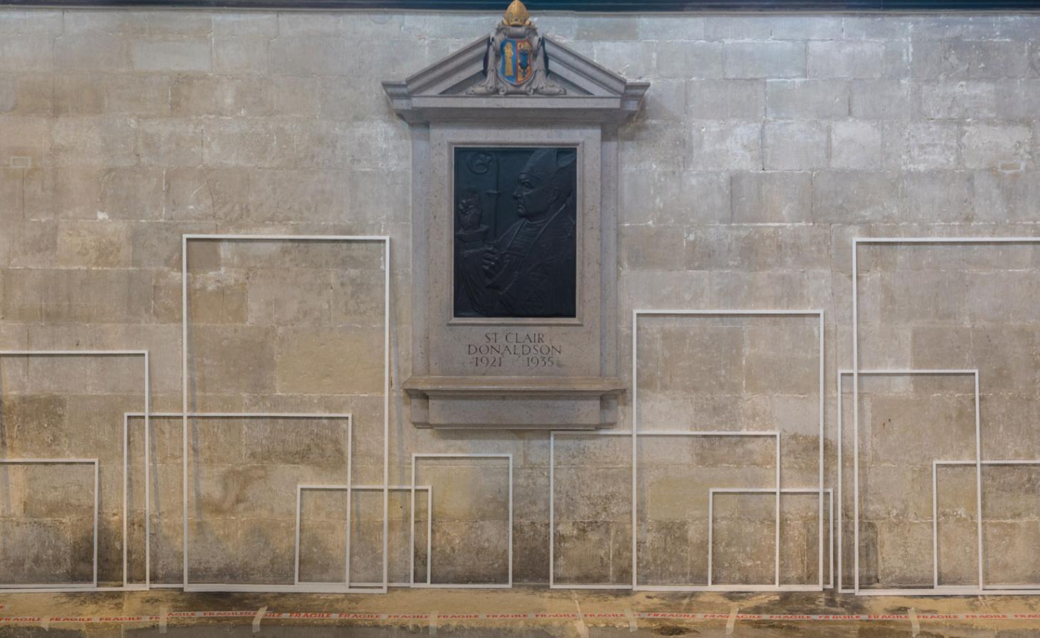 九位玻璃艺术家在大教堂中创作“反思”之作-24