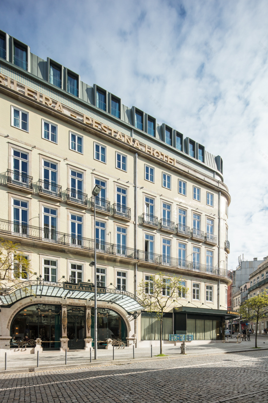 葡萄牙波尔图历史建筑“A Brasileira”酒店的修复与新生-5