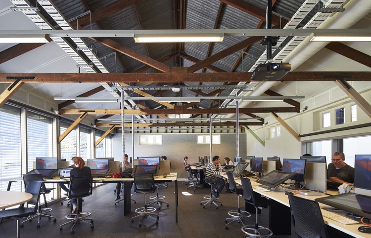 昆士兰科技大学创意产业区 | 打造活力互动空间-17