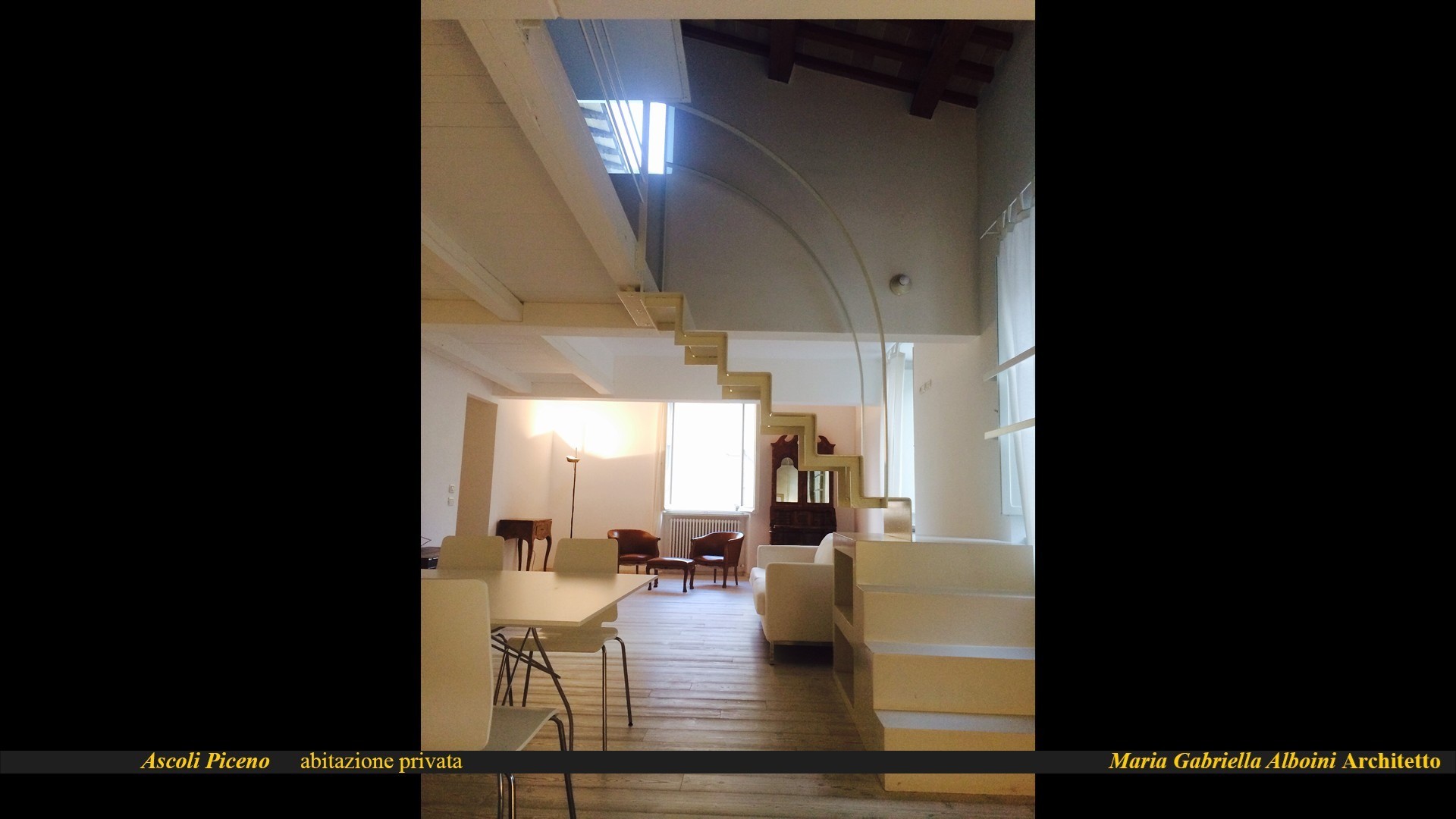 历史建筑中的美食公寓-4