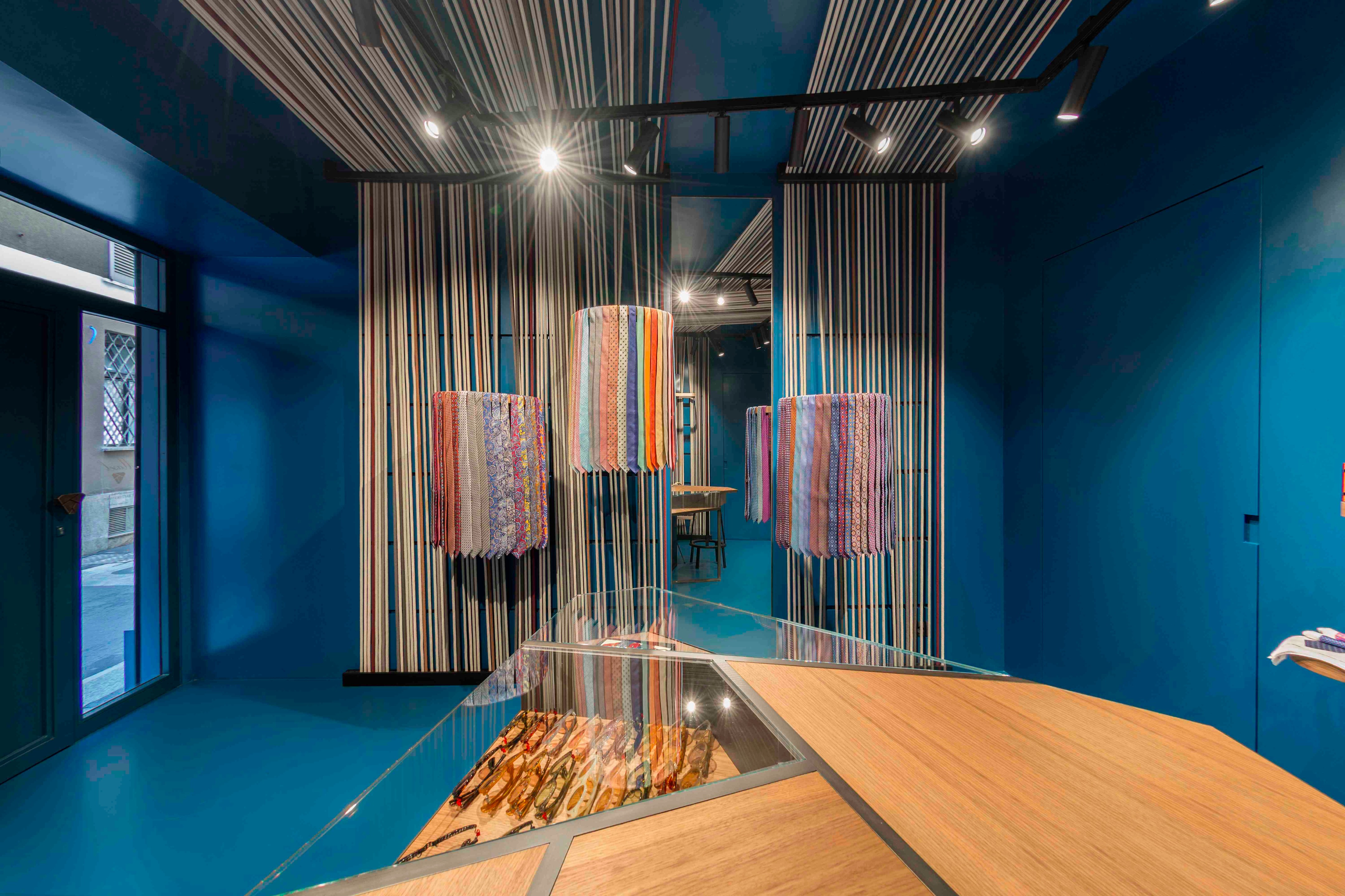 米兰 Masel 精品店-1