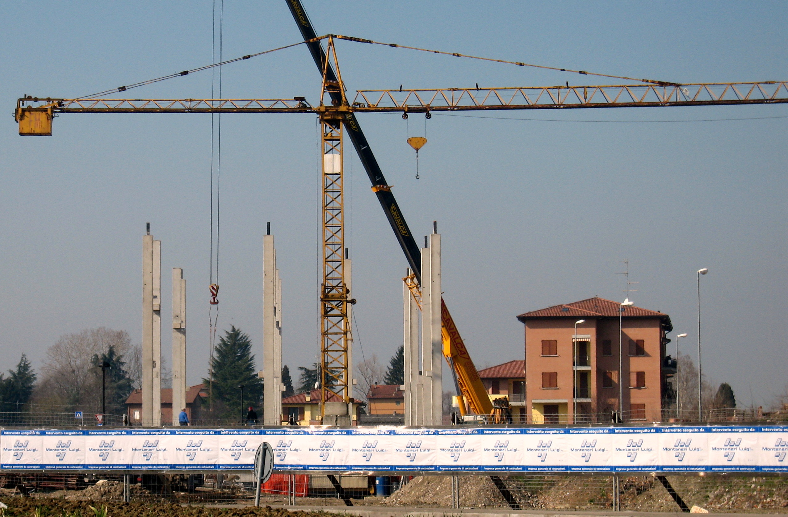 2013 年完成的 Direzionale 办公楼 | 精简现代的设计风格-5