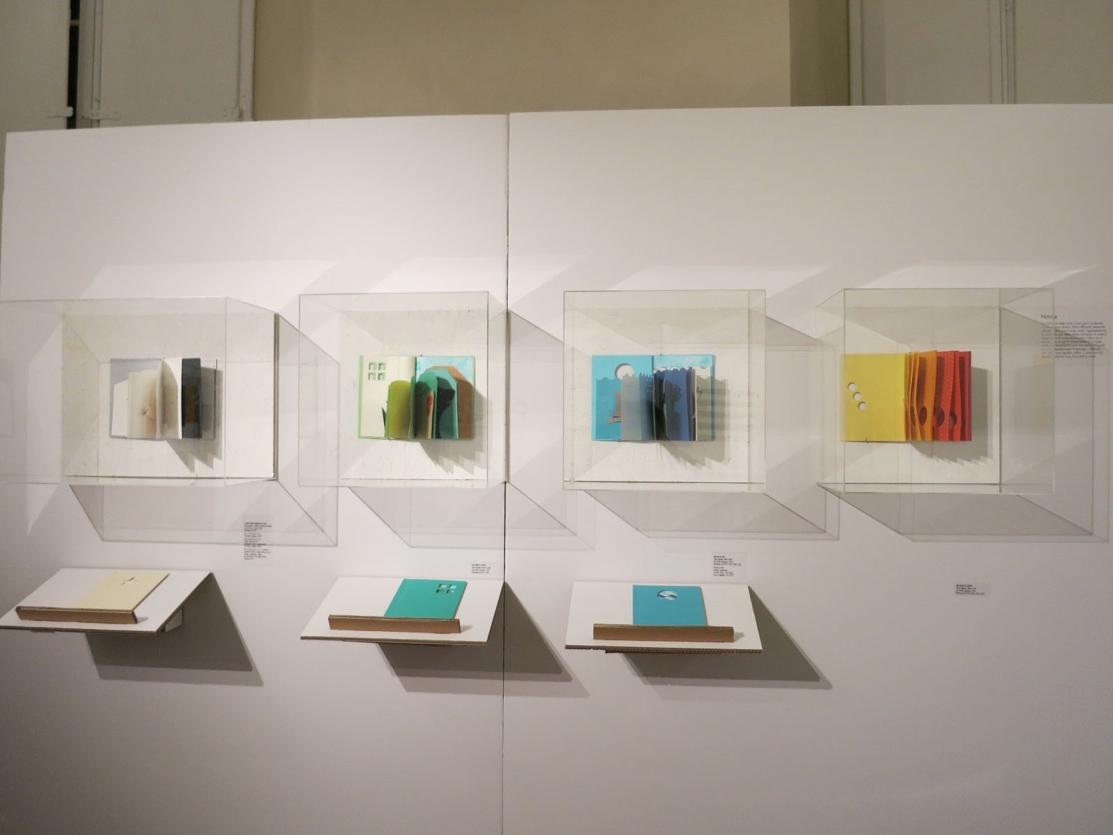 纸的奇幻世界—— Katsumi Komagata 书籍设计展-3