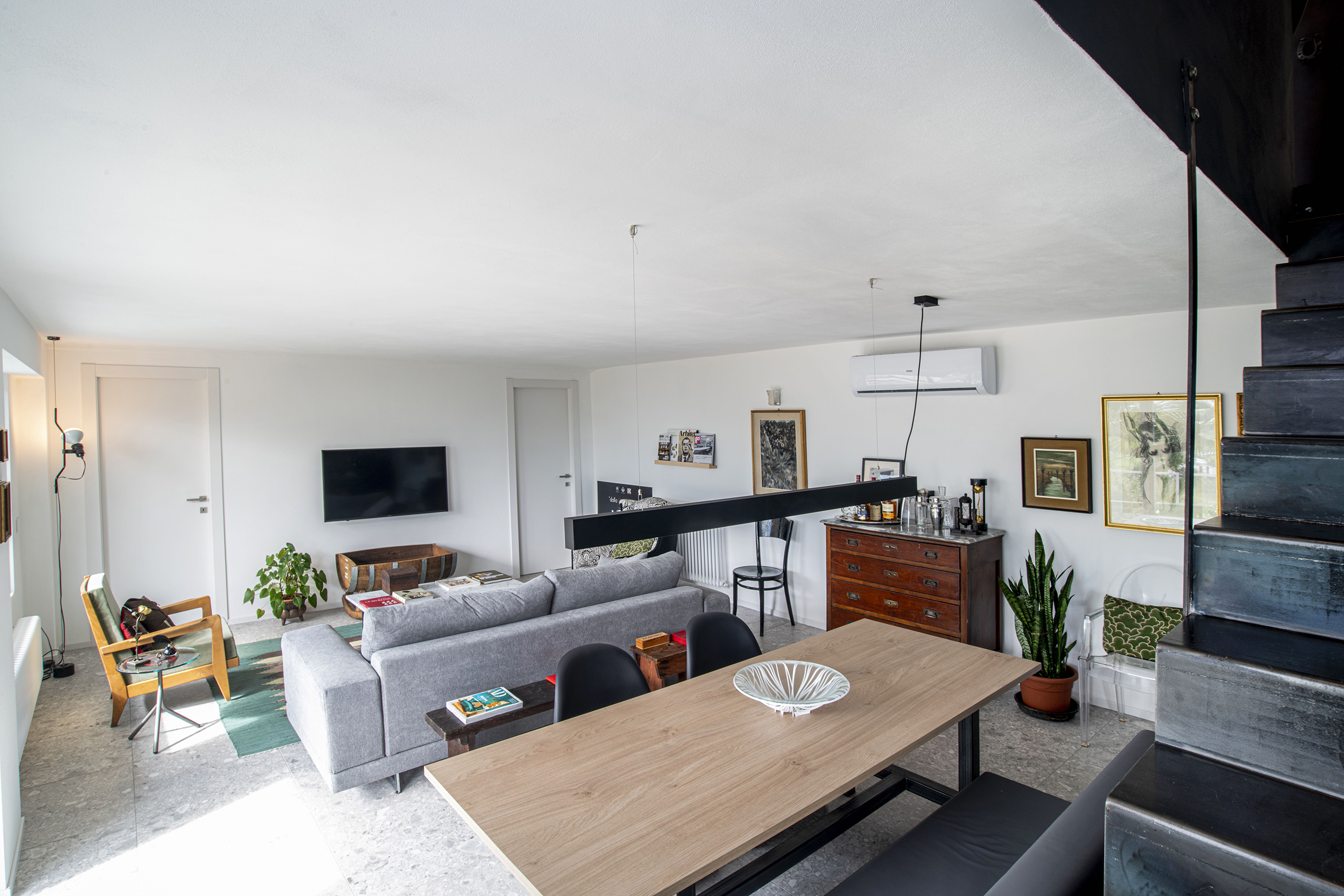 融合历史与记忆的意大利家庭住宅设计-23