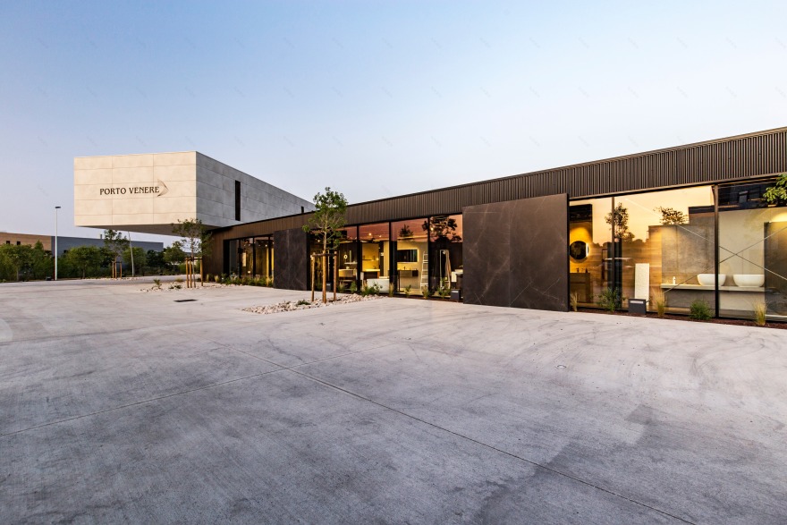 意式简约风 玻璃展示空间-4