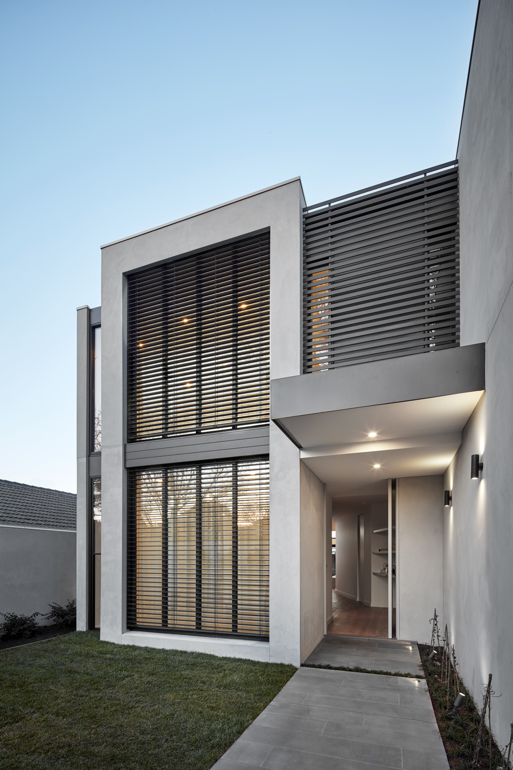 墨尔本 Cressy 街别墅 | 自然光与曲线空间的完美融合-15