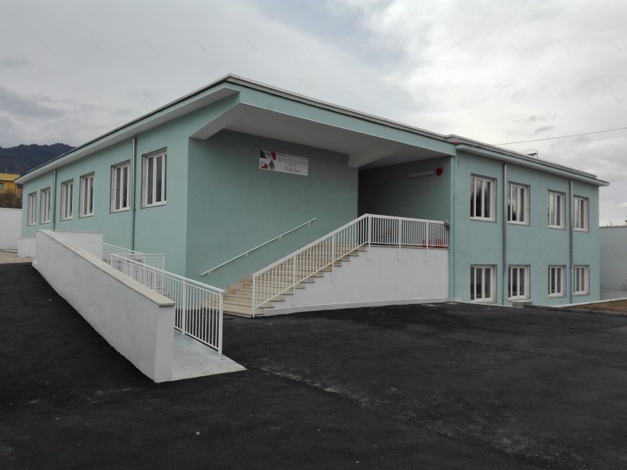 比富尔科特尔齐尼奥(那不勒斯)学校建筑群的特别维护工作、安全保障和环境可持续性-1