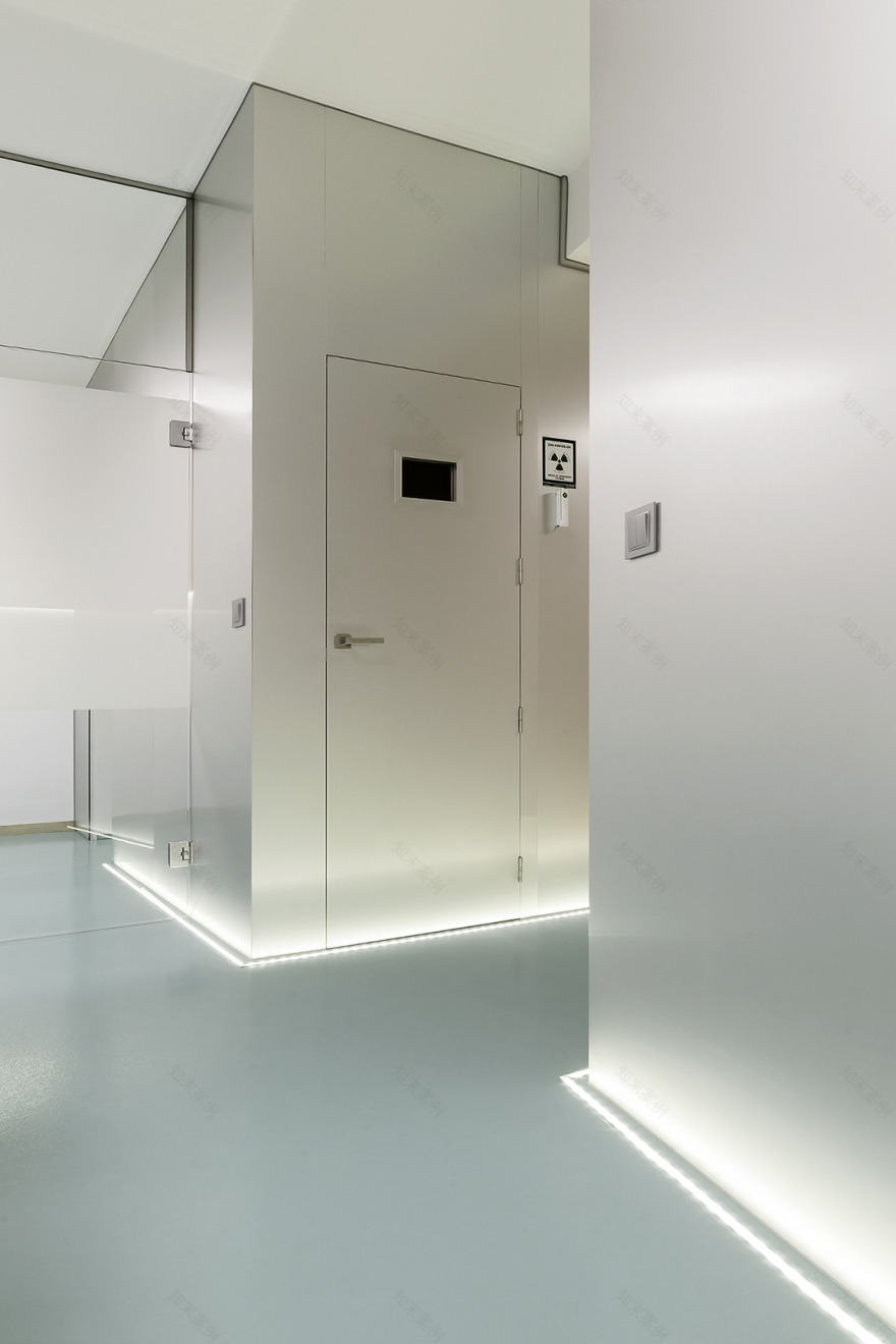 阿德里安娜·迪亚兹牙科诊所-8