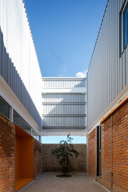 塔莱尼学校 阿罗工作室-31