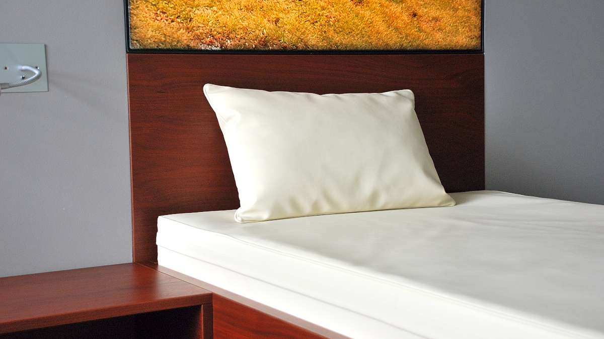 阿尔卑斯山间的五星级酒店改造-80