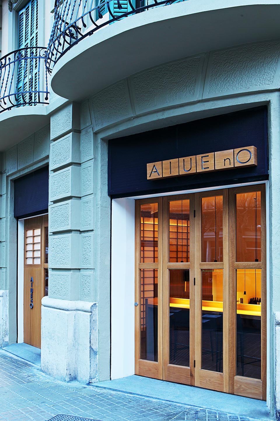 致敬日本文化,AIUEnO 餐厅的室内设计艺术-10