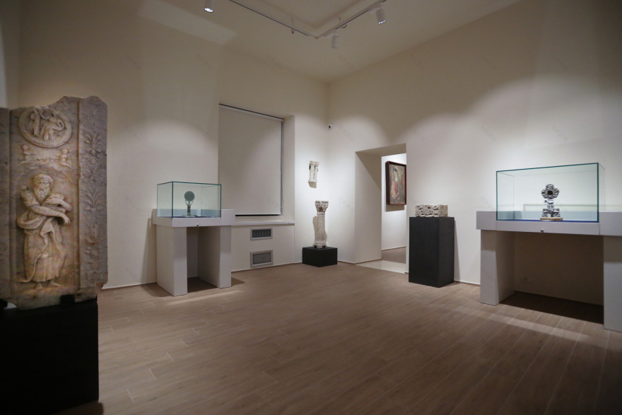 意大利“Museo Diocesano e del Code·”博物馆室内设计案例解析-9