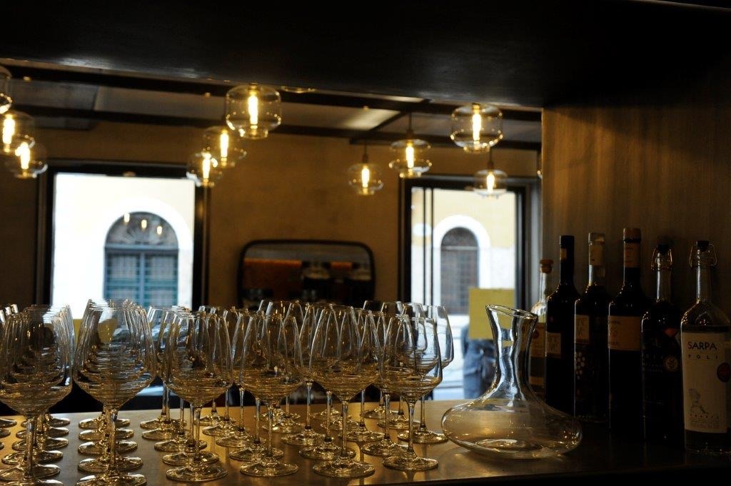 2017 年意大利餐厅 Mazzè室内设计案例解析-12