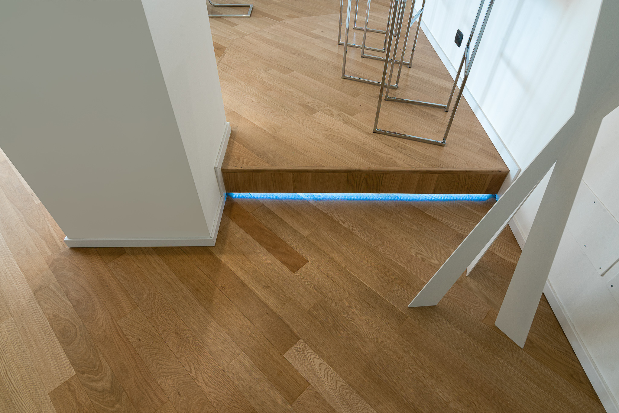 双公寓翻新，打造个性家居空间-2