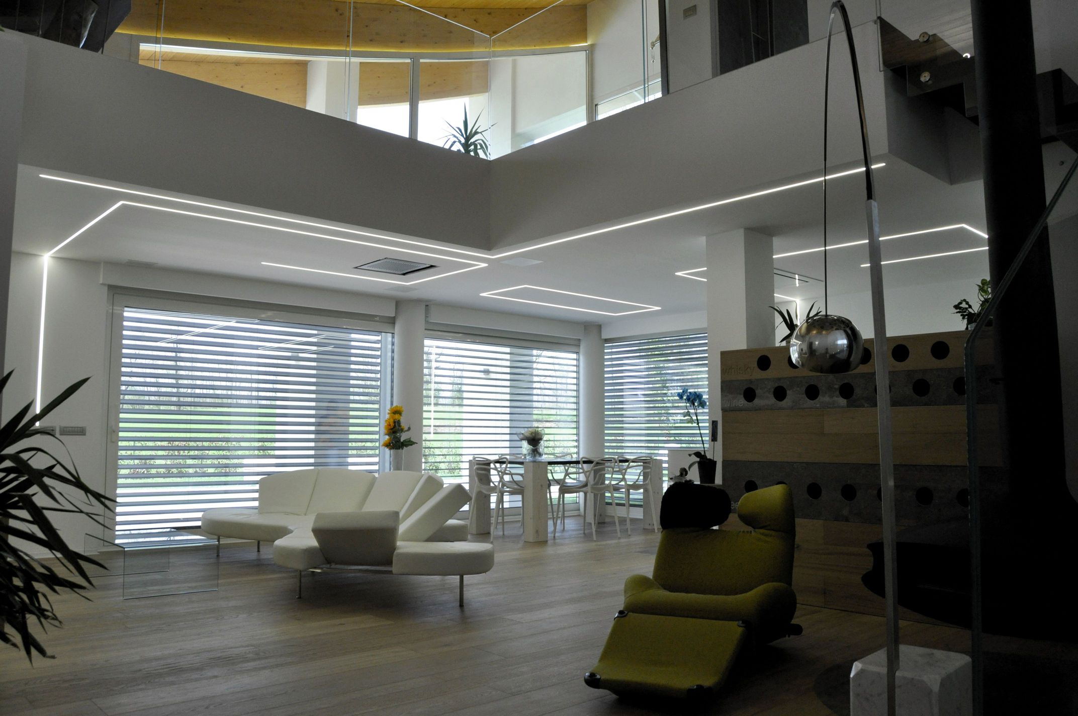 简约风格单家庭院住宅设计-24