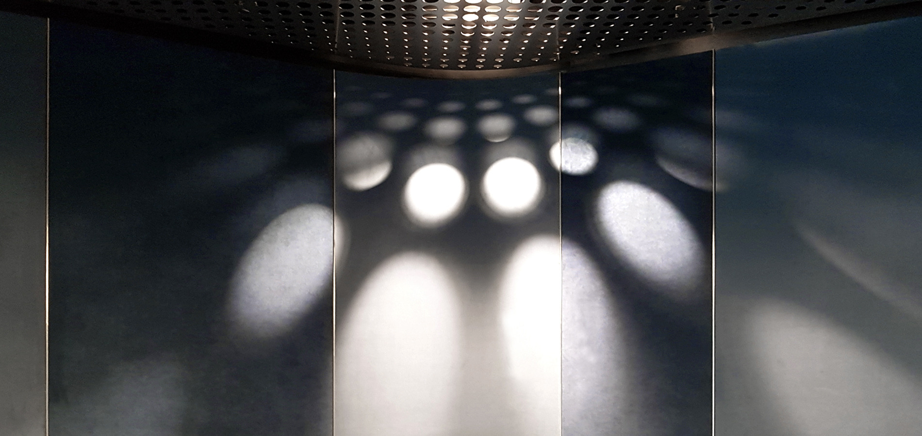 俄罗斯 GAZPROM NEFT 下游效率控制中心的室内设计-0