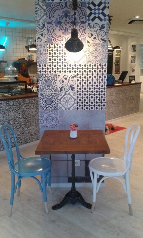 2014 年完成的普罗旺斯风格酒吧设计-6