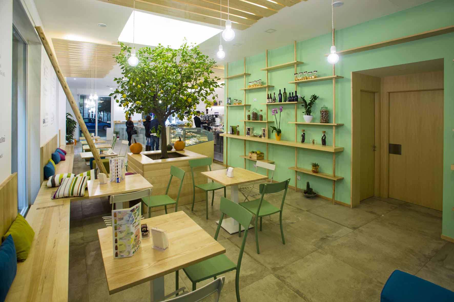 意大利 Citrus Gelateria 室内设计 | 融合传统与现代的休闲空间-6