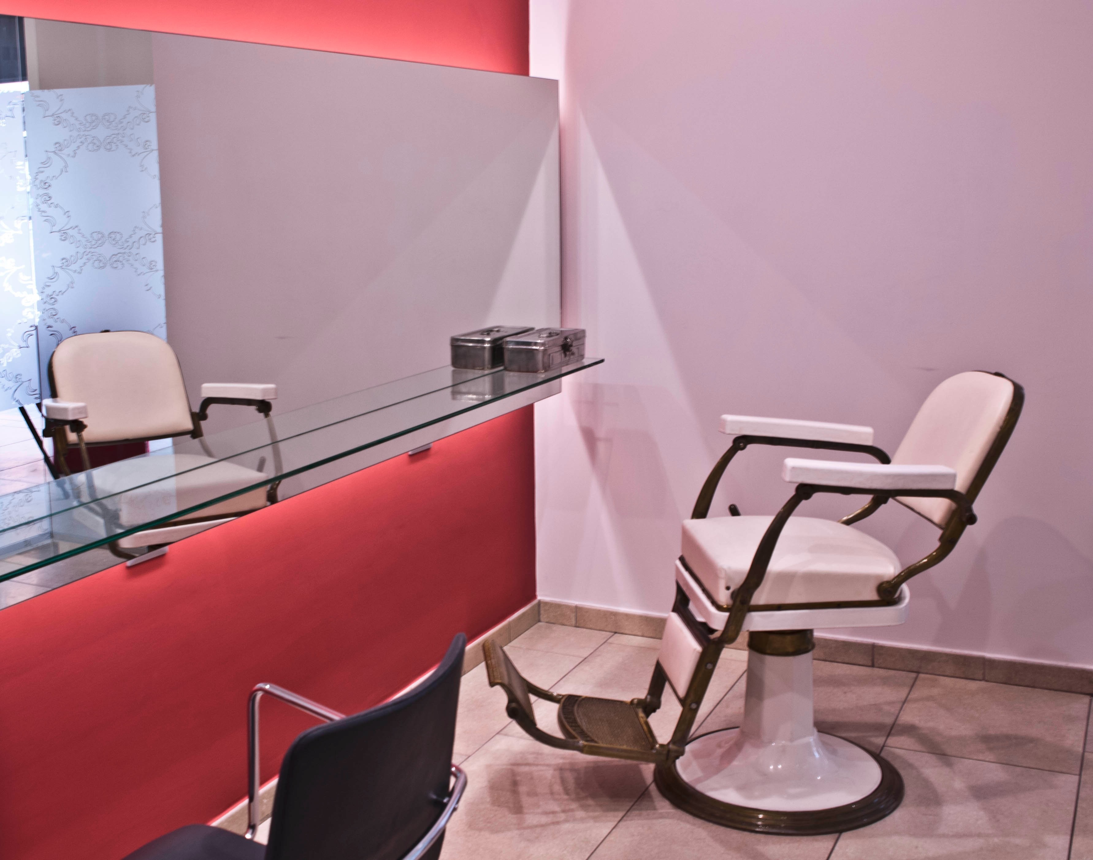 S 和 N 我理发店-13