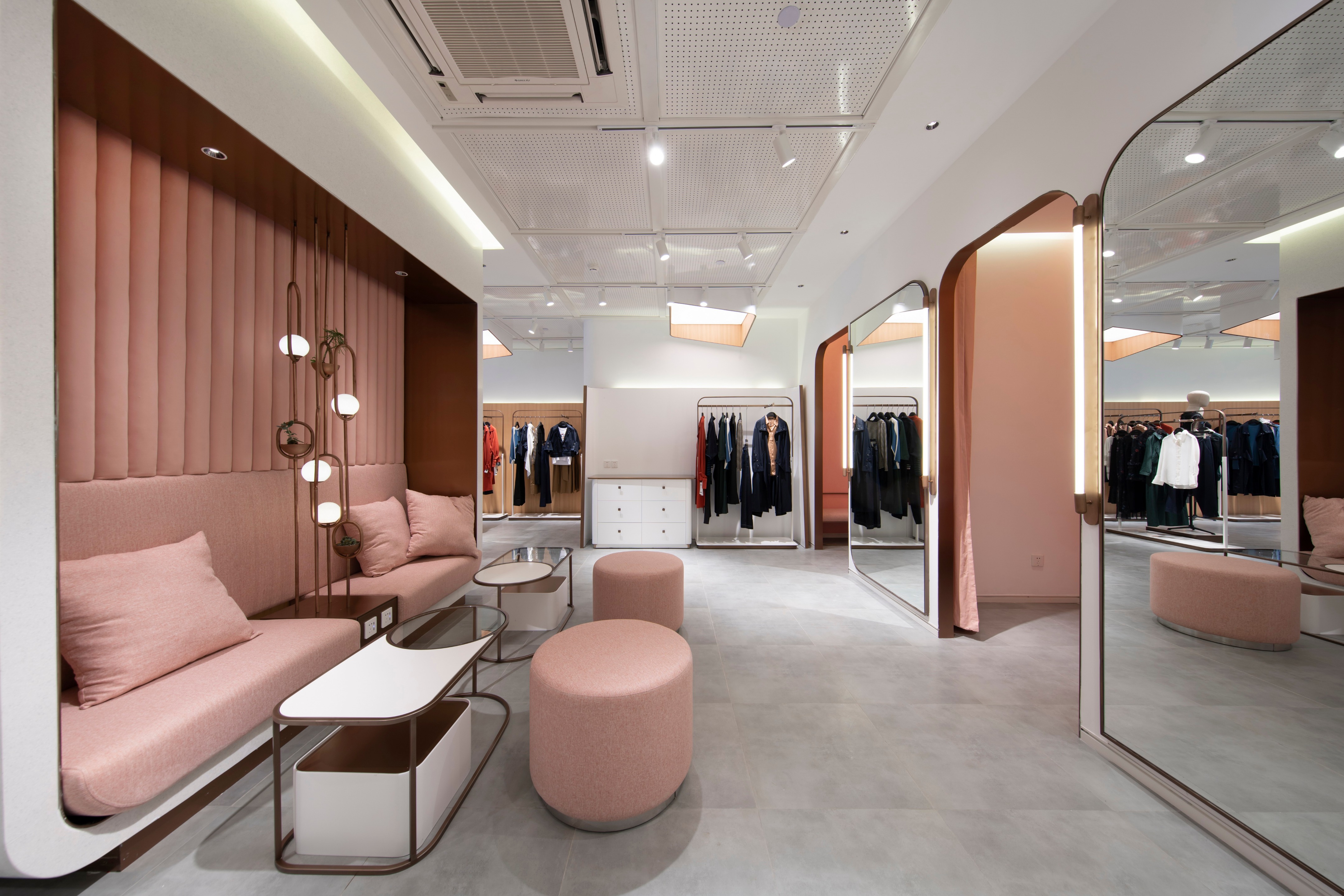 "年妞家"与"甲鼎"女性品牌旗舰概念店-8