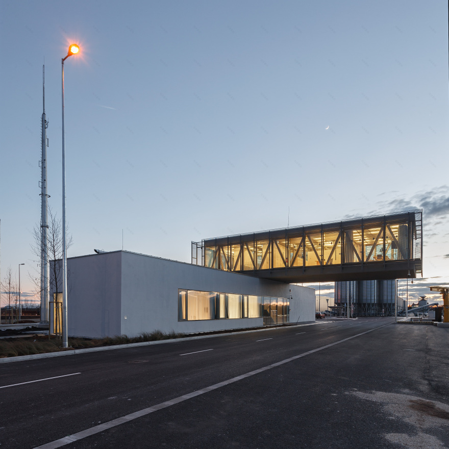 Győr·G NYű国家公共港口控制大楼-39