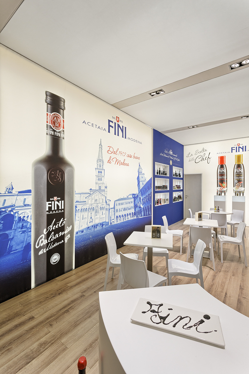 意式醋厂 Fini 美食展会中心设计-0