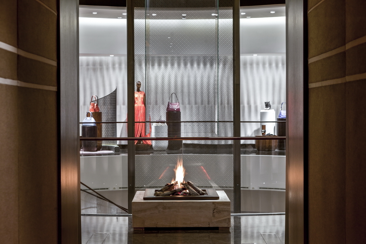 奢侈品世界的新标杆—— QELA-24