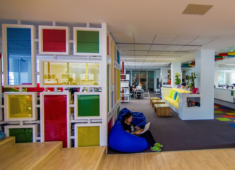 美国社区学校图书馆设计-8