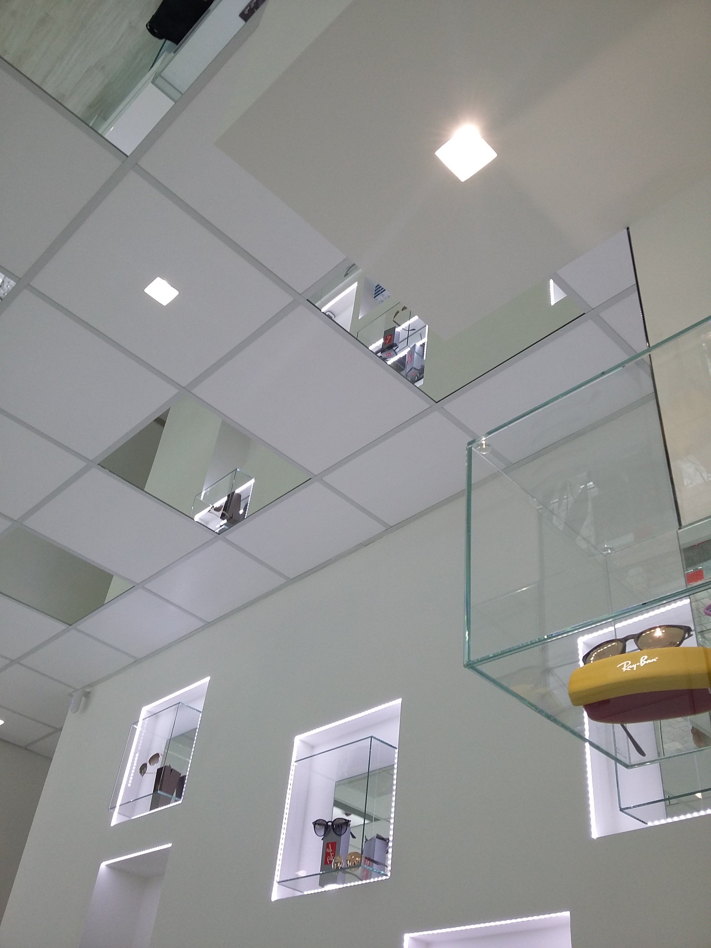 时尚眼镜仓库"Ottica Fashion"室内设计-2