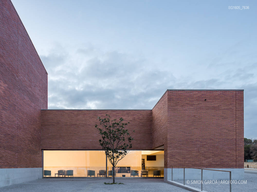 阿尔瓦罗·西扎的 Llinars 音乐厅-37