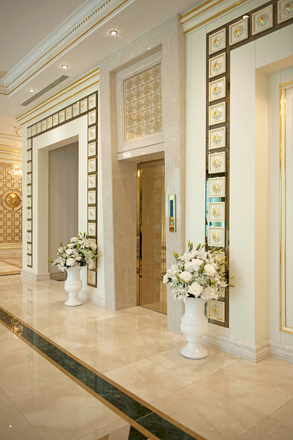 2013 年完工的小型运动场，设计独特引人注目-9