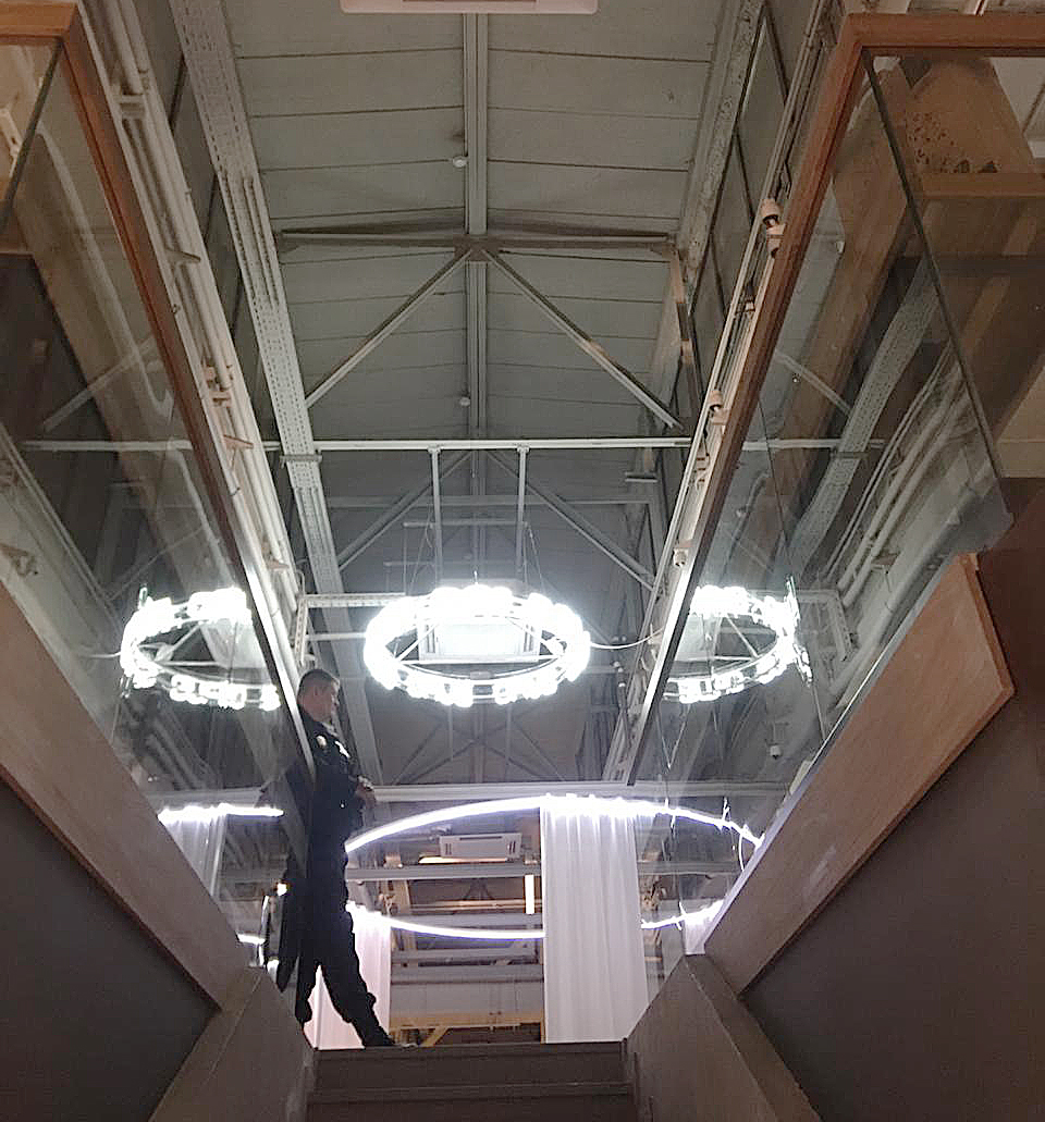 24·7 新潮展览馆-1