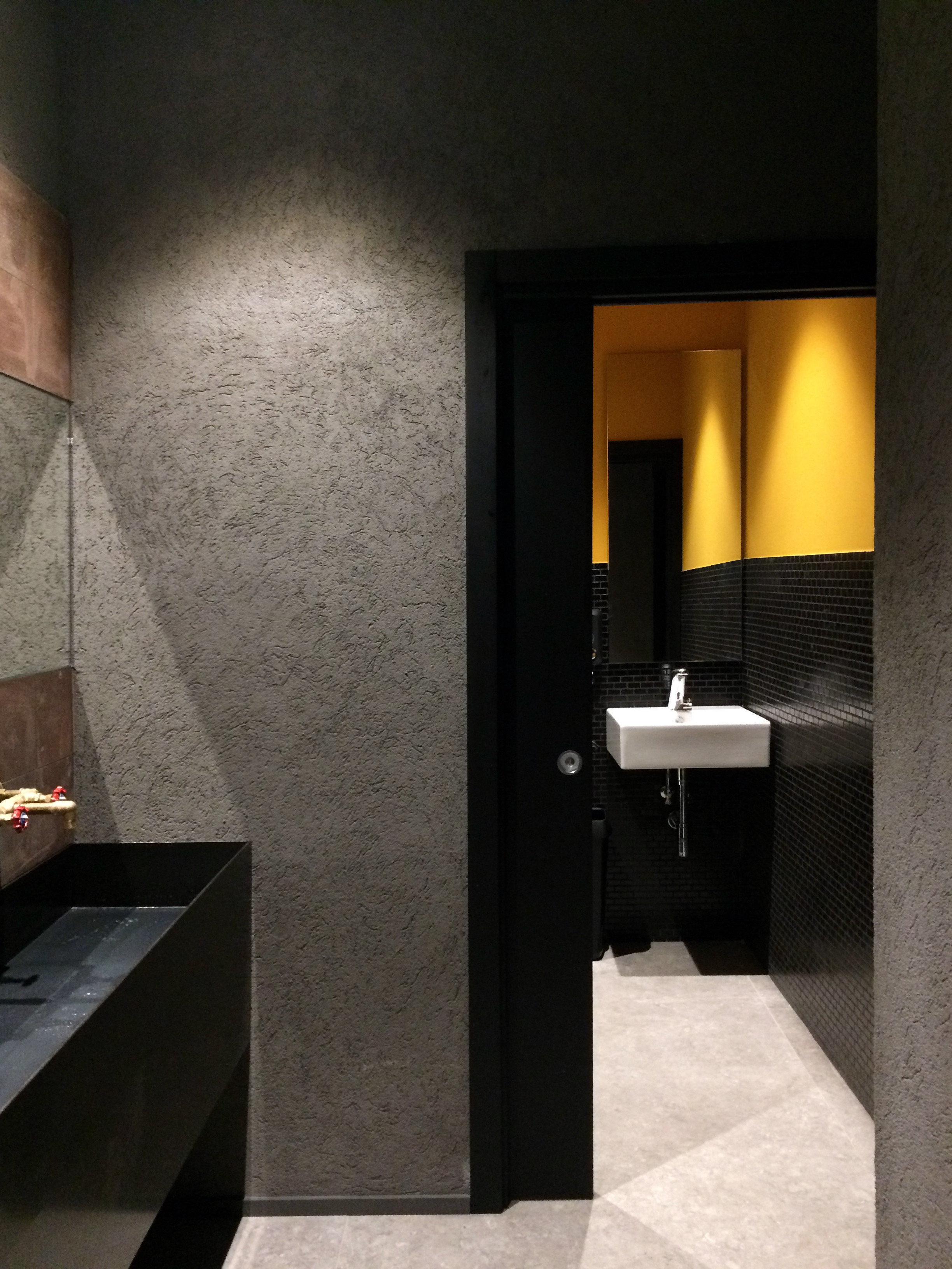 self可译为自我自身自己等;cafè应是café,可译为咖啡馆咖啡店-25