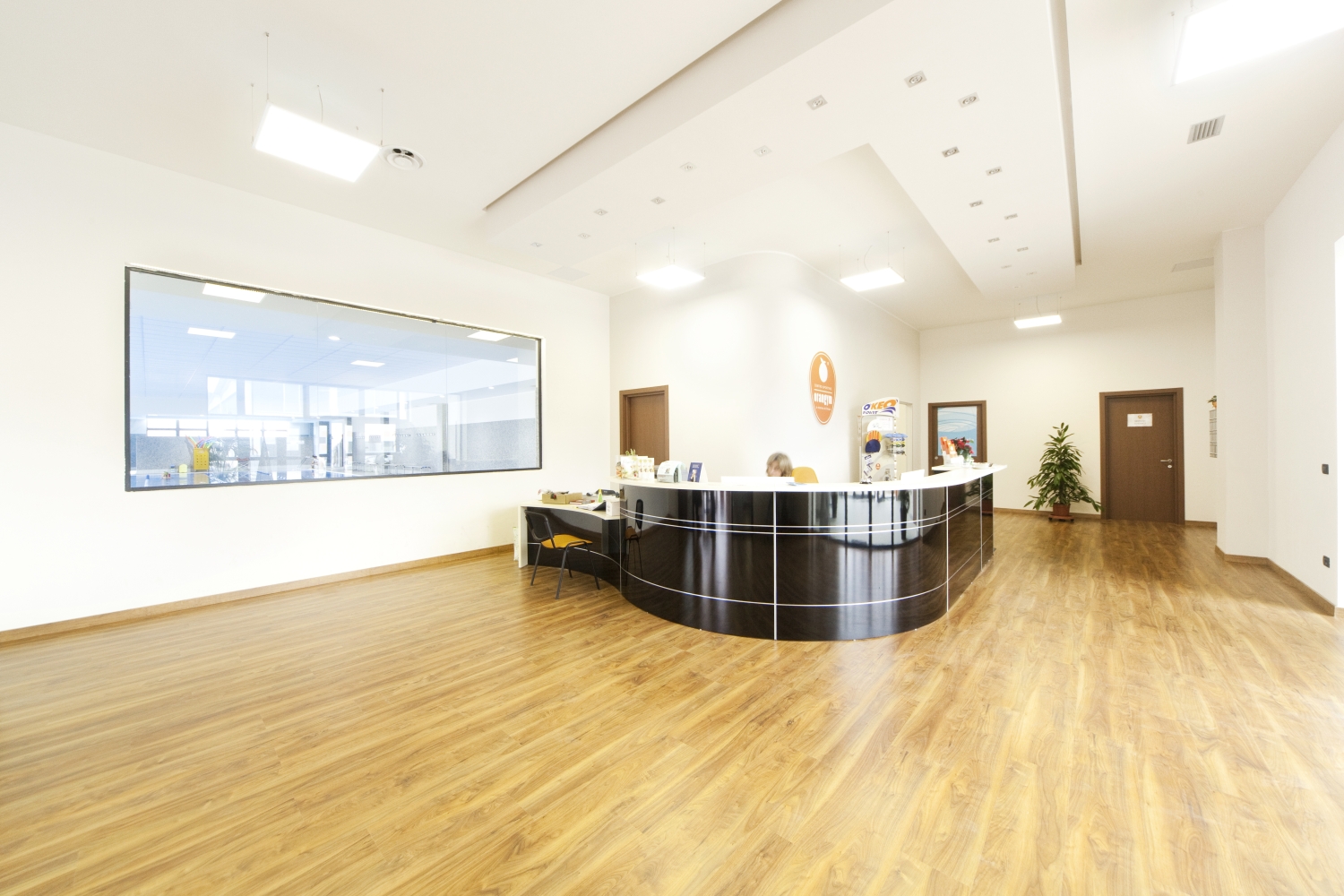 2011 年完成的健身游泳池体育中心设计-2