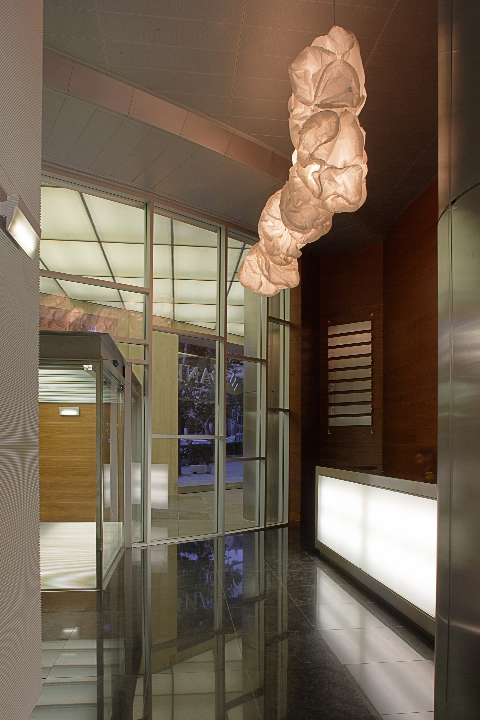 2005 年完工的 Caser Building 室内设计赏析-11