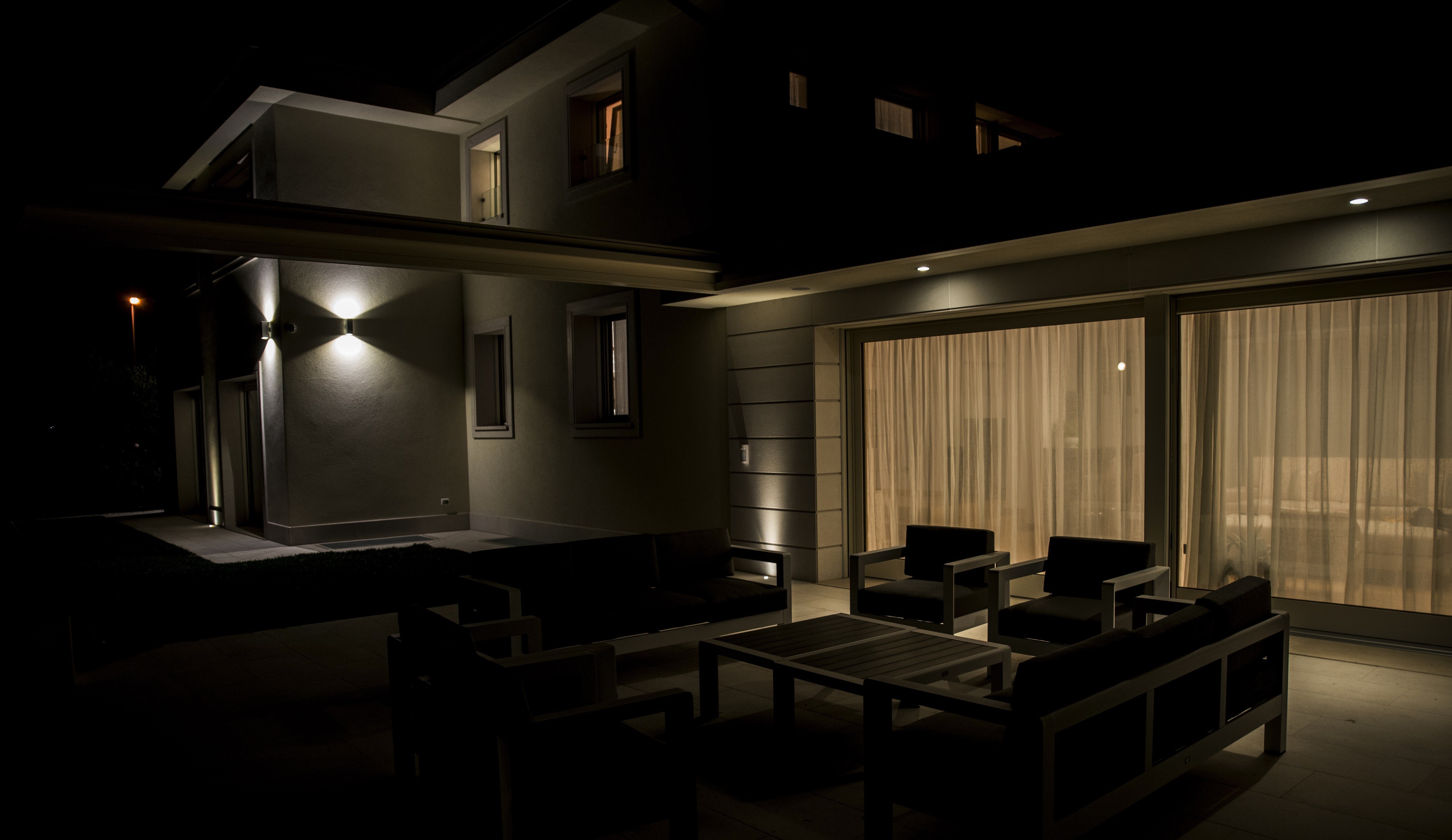 意式乡村别墅的现代焕新 | 舒适与环保的完美结合-2