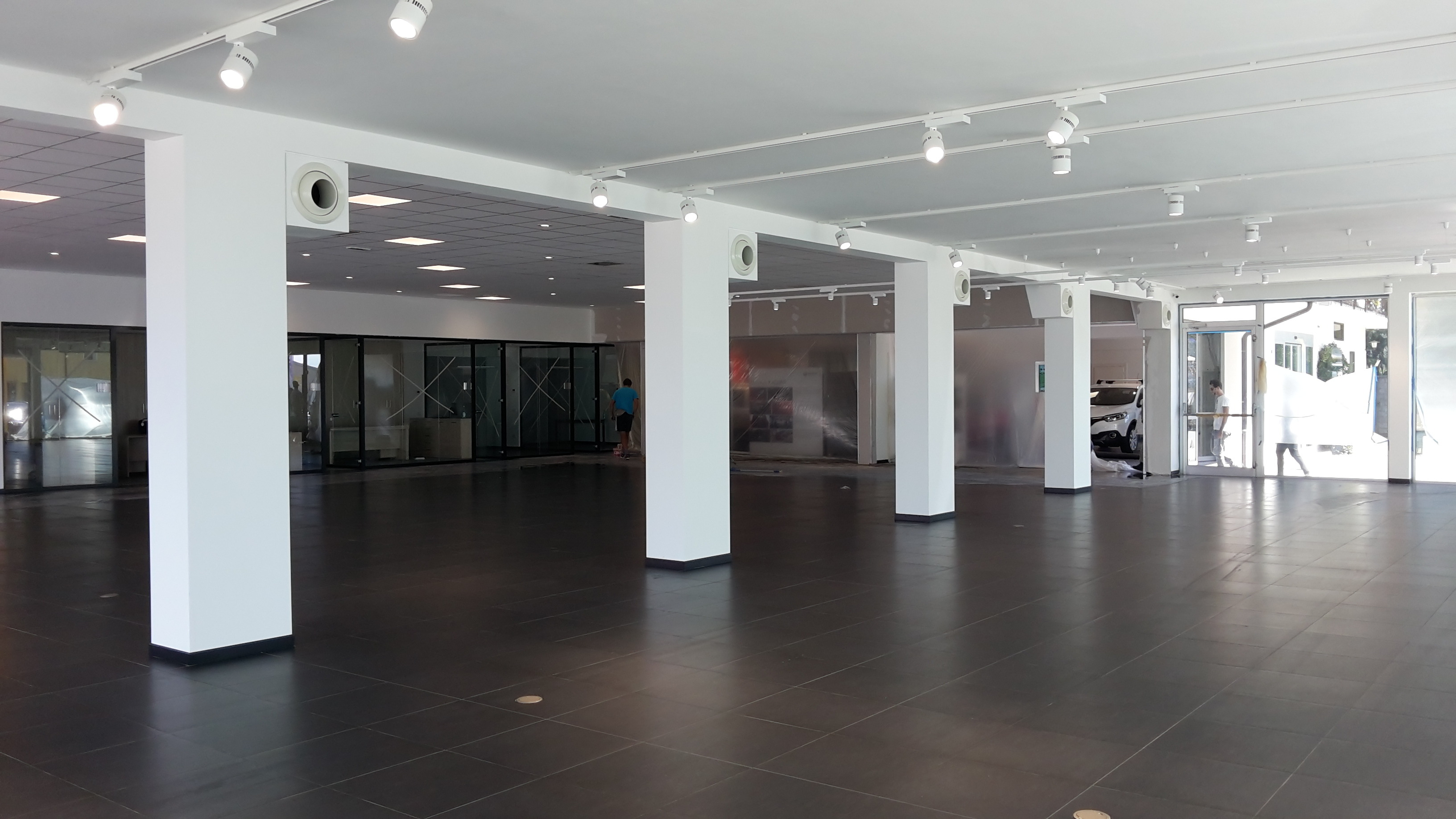 2016 年完成的新型商业空间改造-16