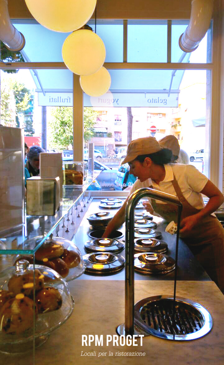 2016 年完成的 GUSTA 餐饮空间设计-7