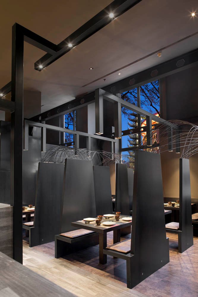 西班牙巴塞隆纳，日本料理店Umo Japanese Restaurant by Estudi Josep Cortina-12