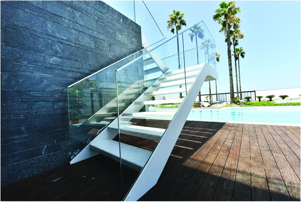 海景别墅的智能重生-5