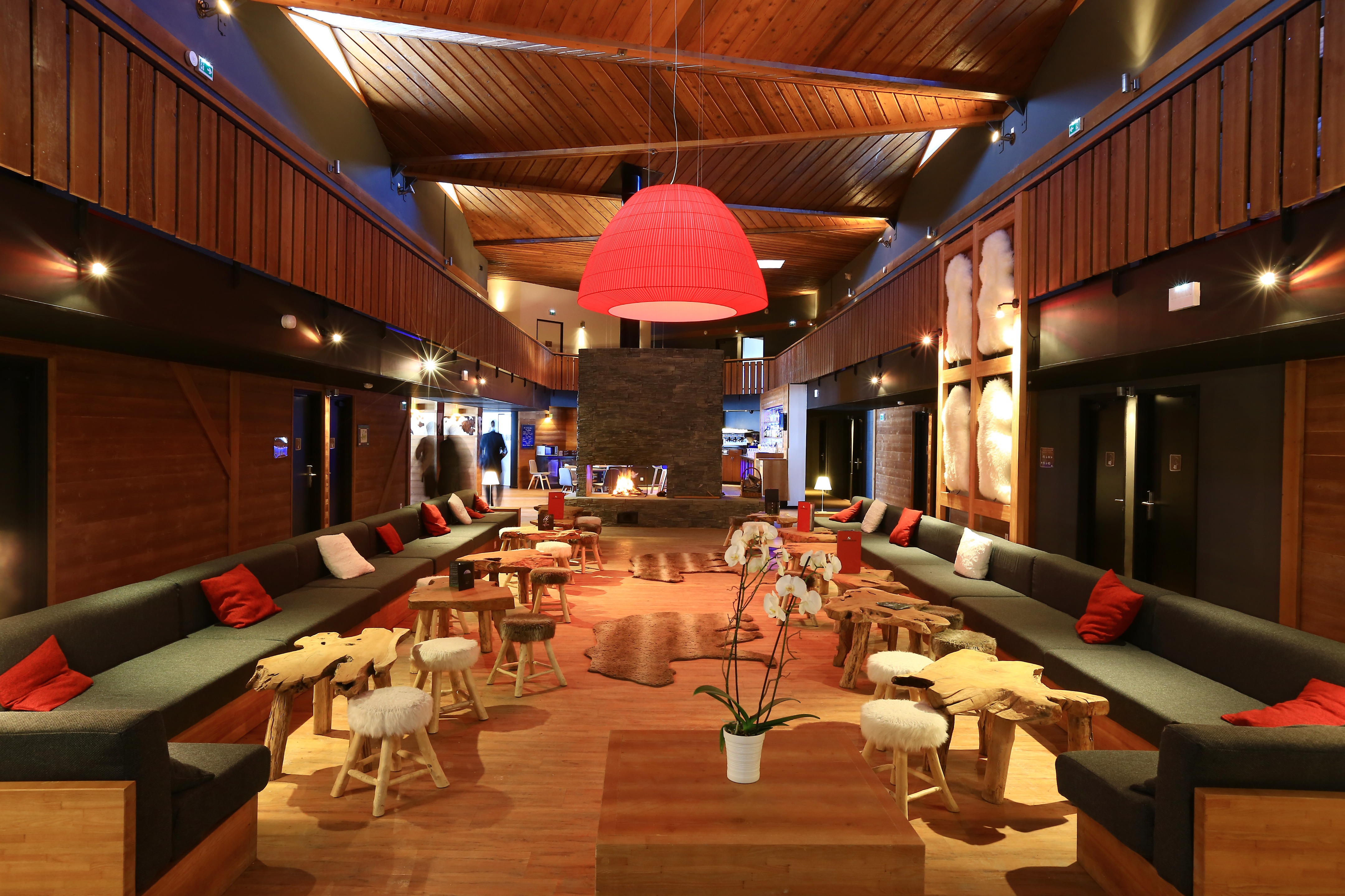 山间奢华酒店-3