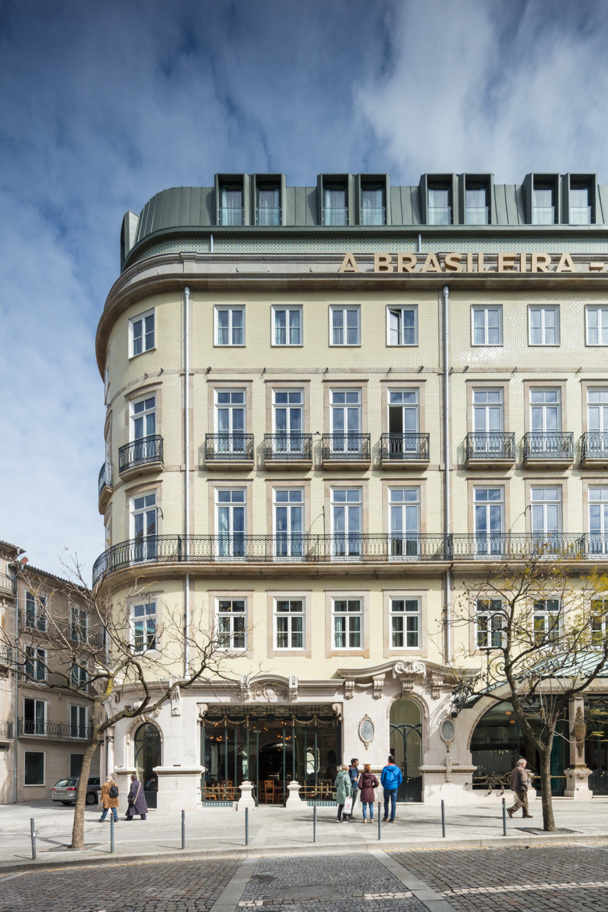 葡萄牙波尔图历史建筑“A Brasileira”酒店的修复与新生-3