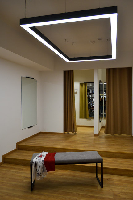 摩洛哥品牌角旗舰店室内设计-15