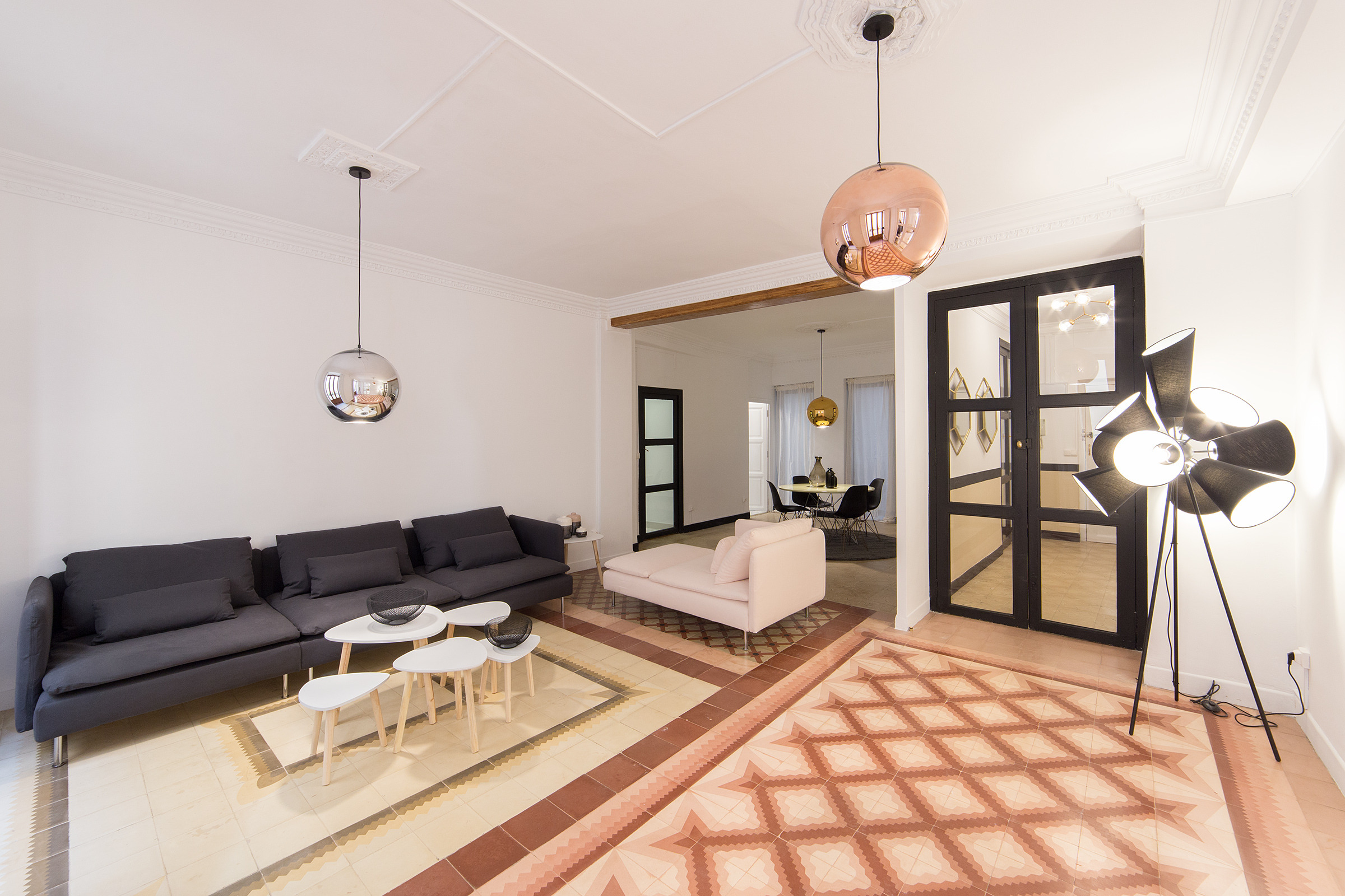 2017 年瓦伦西亚历史中心公寓室内设计-0