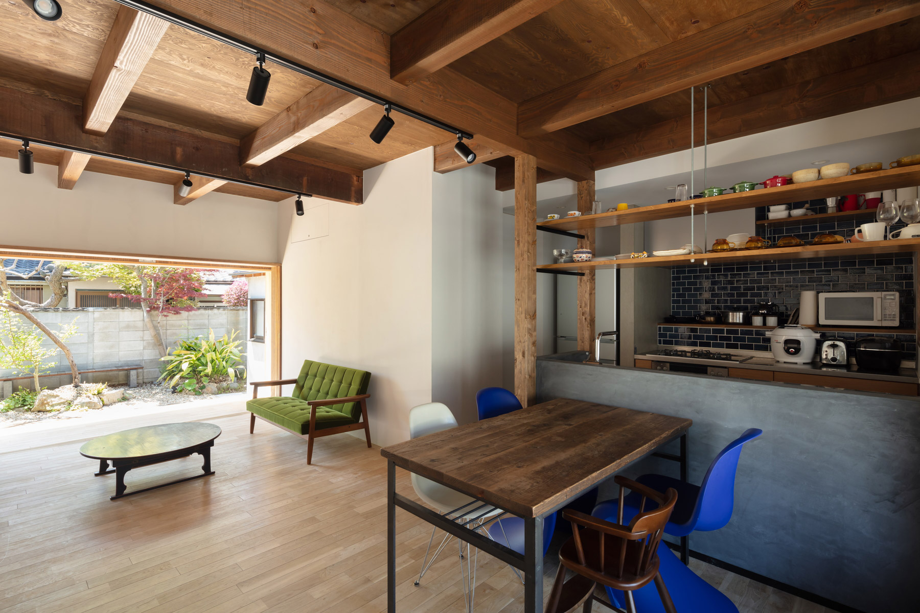 奈良 90 年古宅重生，现代与传统共生-10