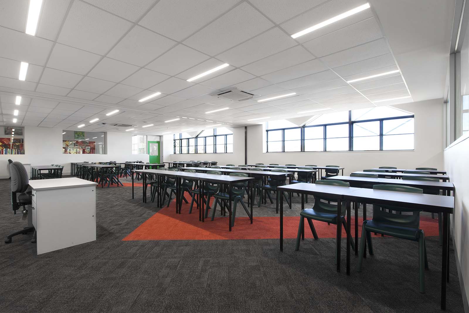 卡兰翼的延伸 · CHT 建筑师的现代教育空间设计-9