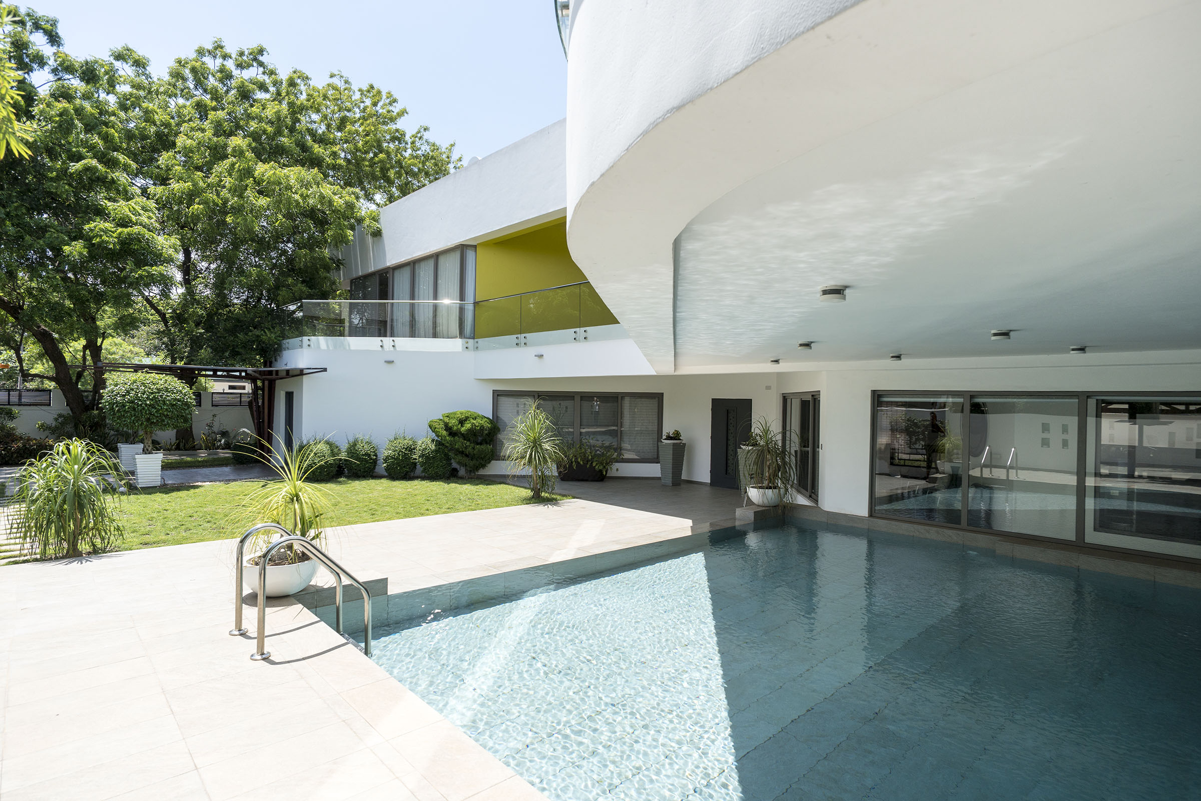 Cantonments’House 梦幻私人住宅,意大利风格与高品质材料的完美结合-19