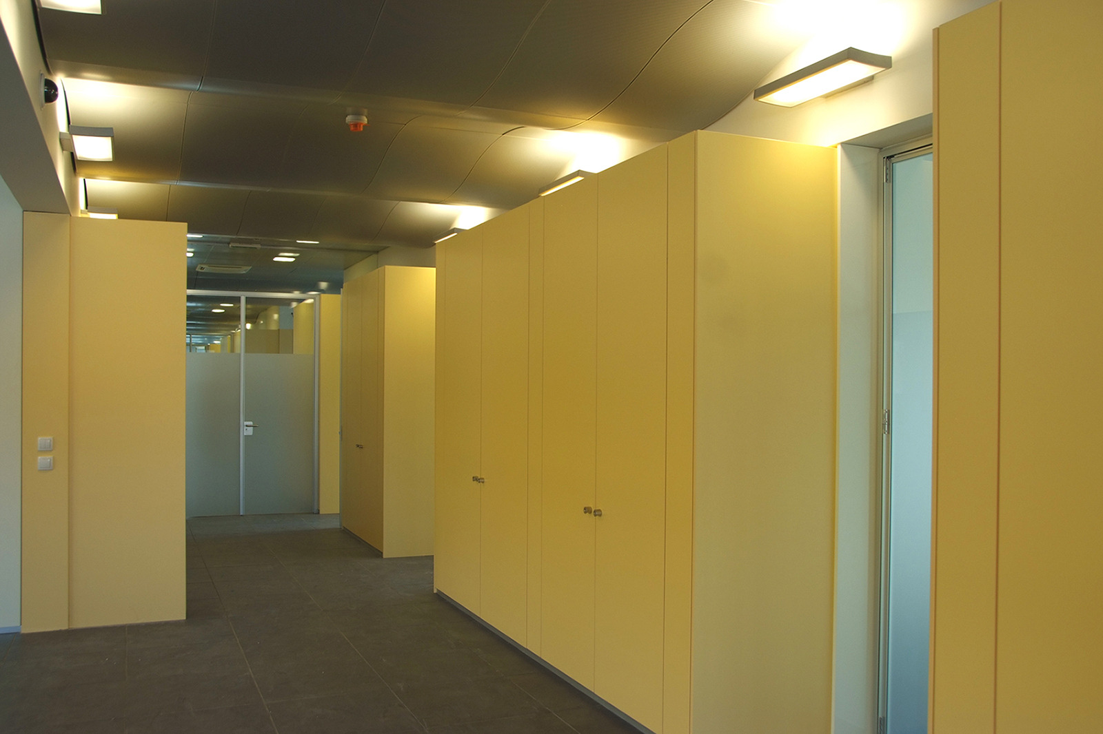 Caterpillar 新总部，功能与景观完美融合-7